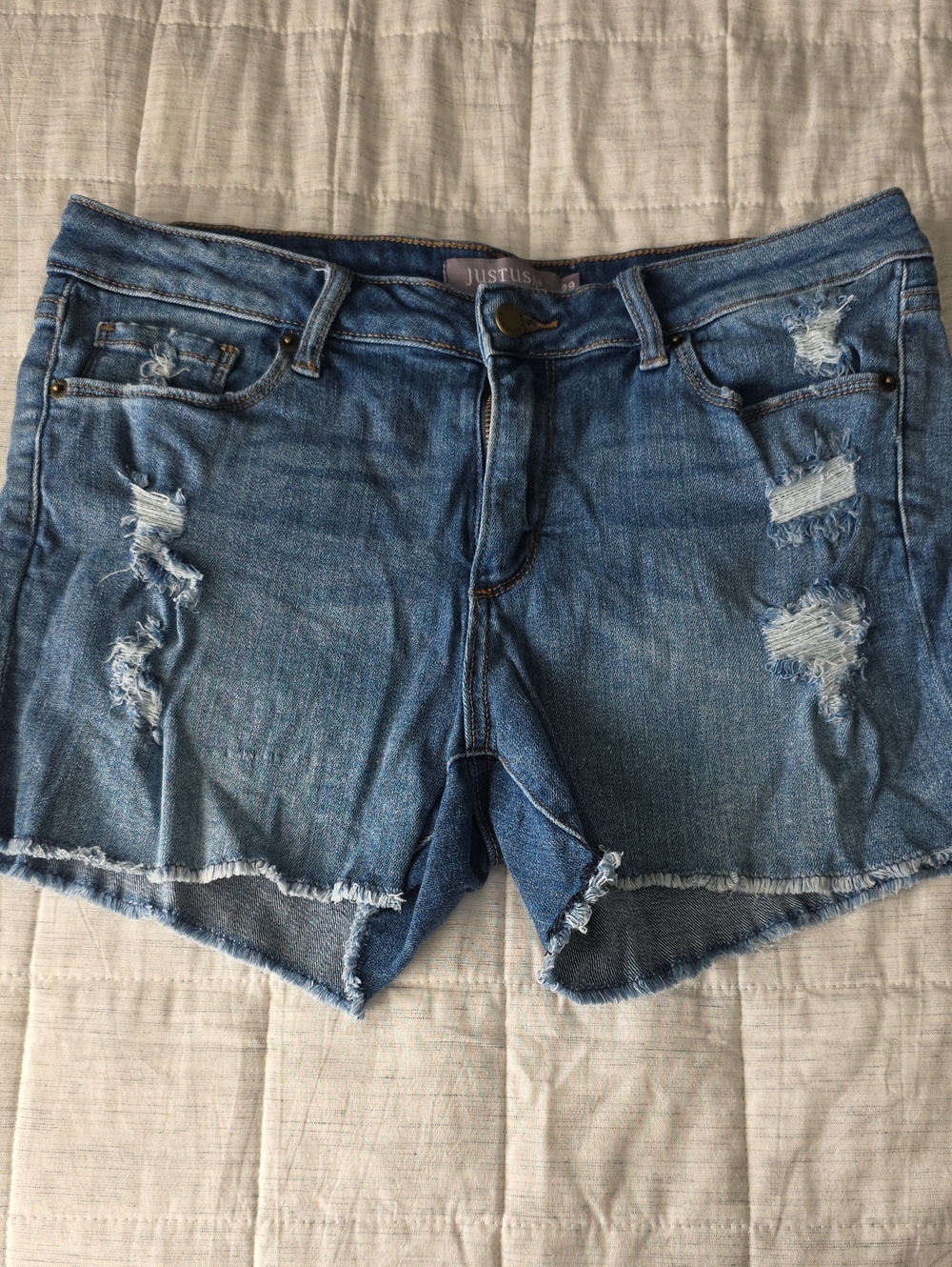 Just USA Women's Distressed Denim Shorts - Size 29 - Picture 1 of 4